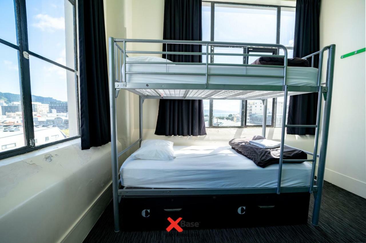Base Wellington Hostel Kültér fotó