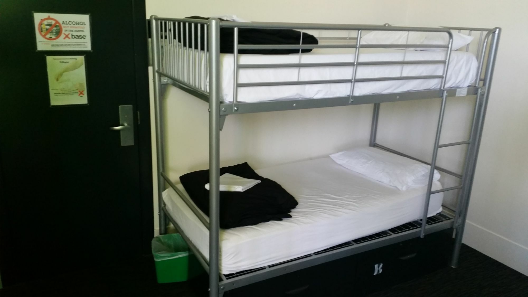 Base Wellington Hostel Kültér fotó